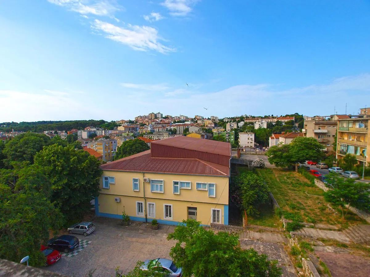 Apartment Silva 1133 Pula Croatia